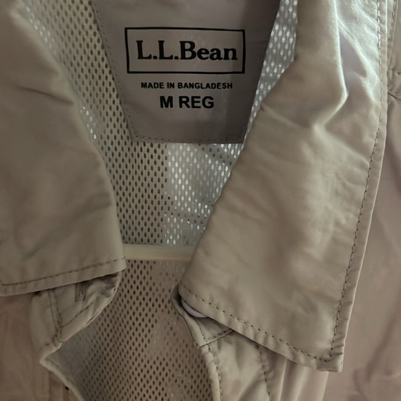 L.L. Bean - Picture 2 of 6